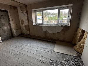 Photo 3- click for photo gallery